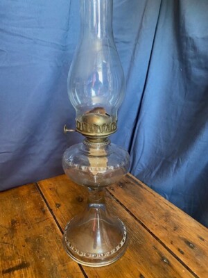 For Rustic or Rich Interior Design, Golden accent, Vtg Eagle Kerosene 20''  Lamp