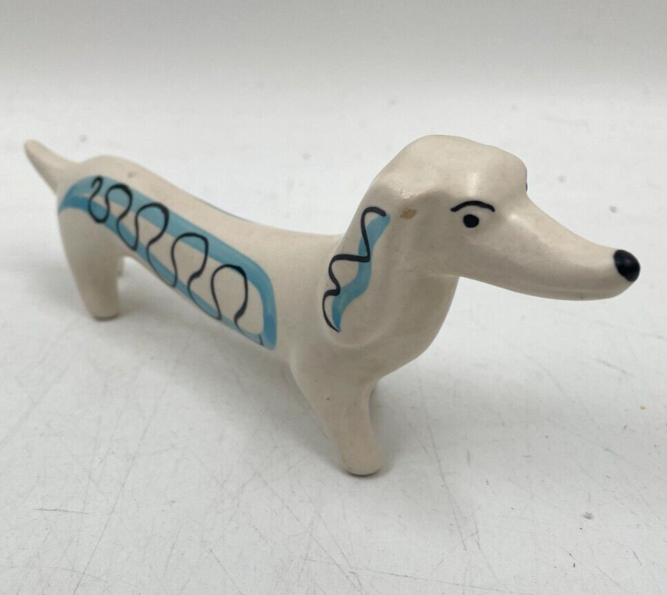 Vintage Dachshund Figurine Cream Blue Sausage Dog Ornament Kitsch T2955