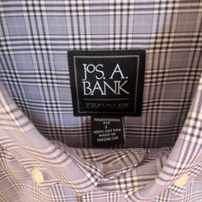 Jos A Bank Traveler Dress Shirt Men  s Large Button Down Long Sleeve