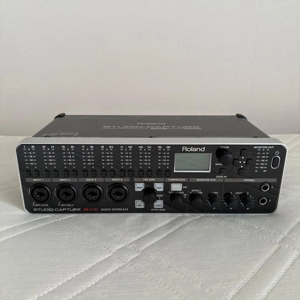 Roland UA-1610 2.0 Audio Interface Studio-Capture USB - Image 3 of 4