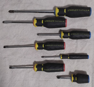 LOT (7) Stanley FatMax Screwdriver Set Magnetic Tip Red & Blue Color Coded Grips