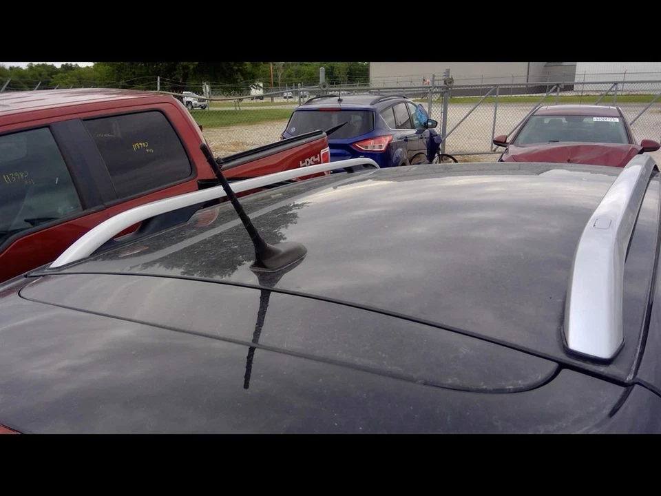 2014-2018 JEEP CHEROKEE ROOF Mounted Antenna - Image 2 of 4