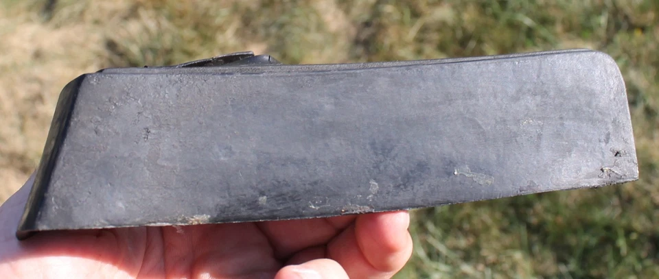 Relleno de parachoques trasero derecho Oldsmobile Jetstar 88 Dynamic Starfire 1963 fabricante de equipos originales Foto 2 de 4