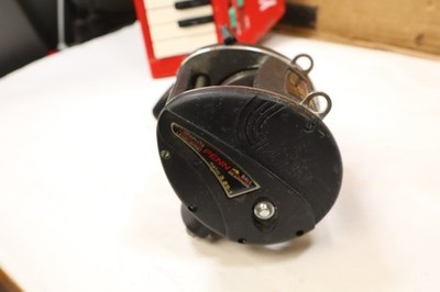 Penn Casting Reel 345 GTI Graphite Big Game Level Wind