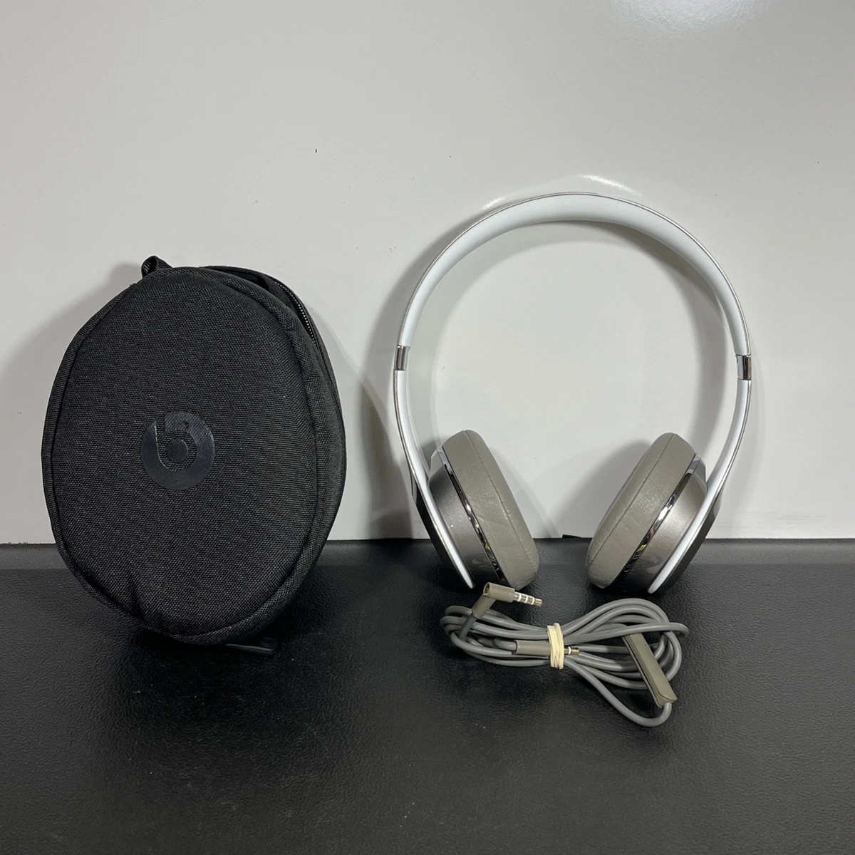 Beats by Dr. Dre Solo2 Gray Headphones for Sale - eBay