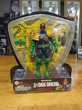Hiya Toys Judge Dredd: Judge Giant 1:18 Scale Exquisite Mini Action Figure