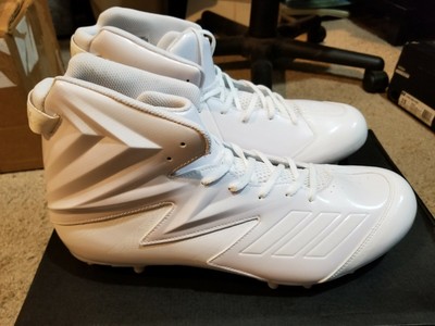 wide turf cleats