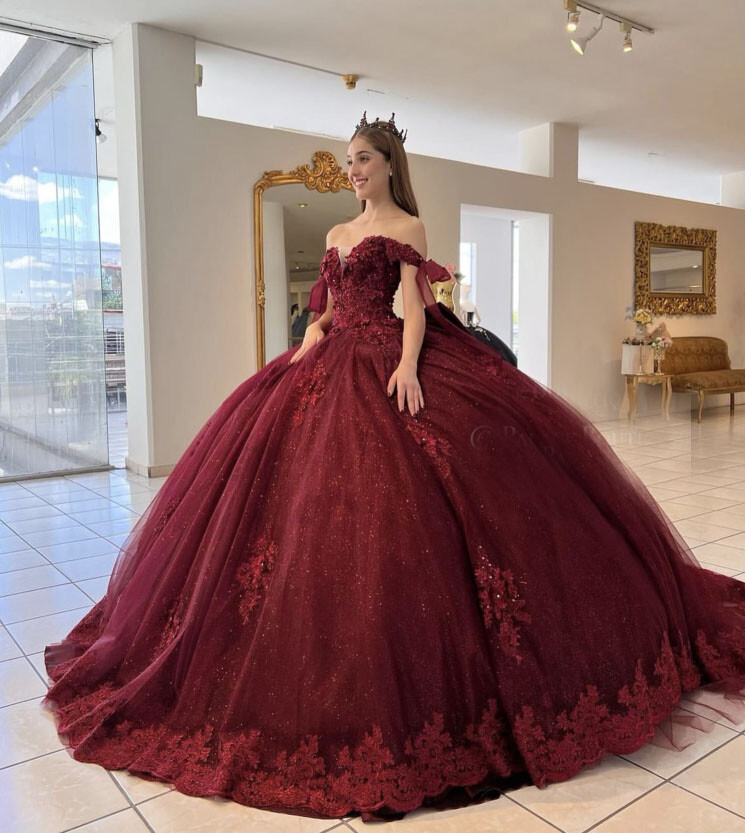 Burgundy Quinceanera Dresses Off Shoulder Lace Sequins Prom Ball Gowns  Sweet 16