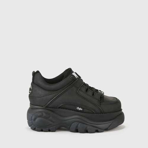 black buffalo platform trainers