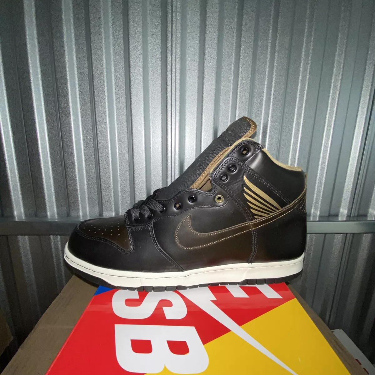 Nike SB Dunk High Pawnshop Skate Co. Old Soul Men's - FJ0445-001 - US