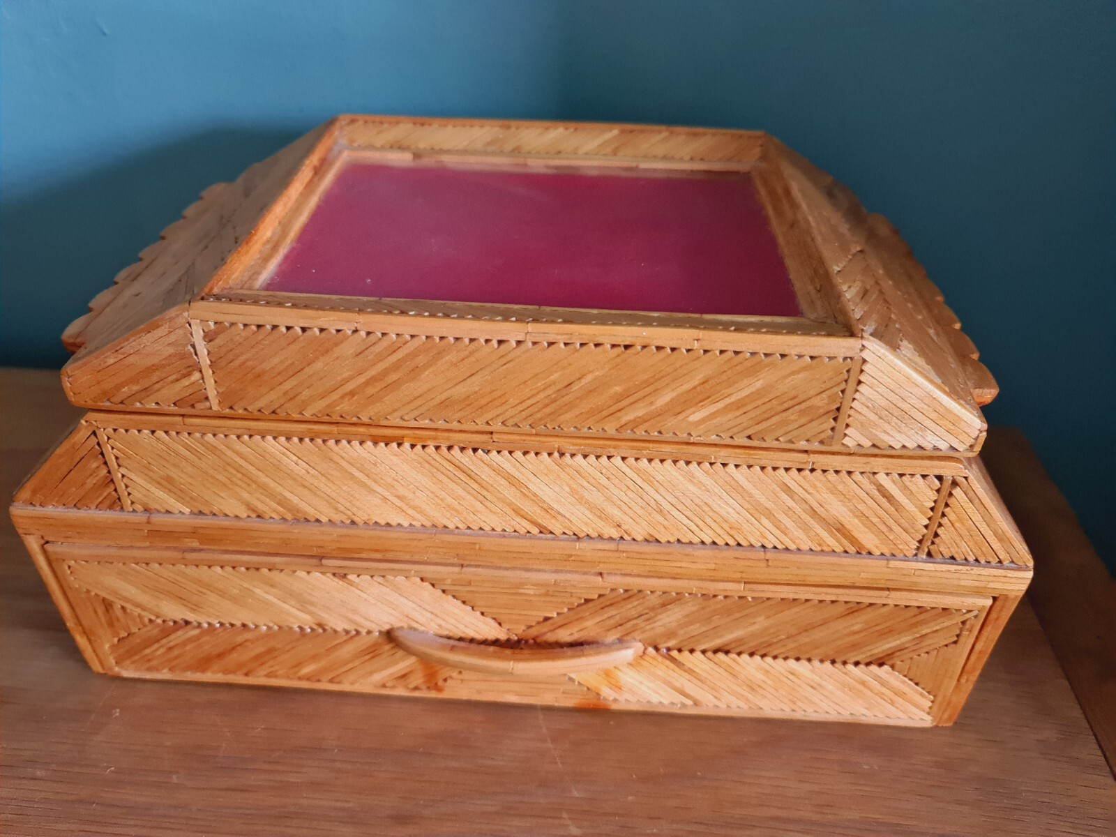 Caja pedestal de joyería arte popular arte vagabundo hecha a mano artesanal vintage