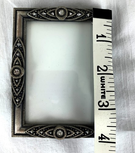 New 2002 Carrs Photo Frame Silver Jeweled 2X3in B&W Photo Horizontal Vertical - Picture 8 of 13