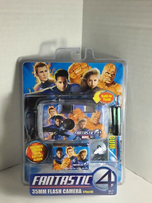 BRAND NEW Marvel FANTASTIC FOUR 35MM FLASH CAMERA 4 Piece Kit with PHOTO ALBUM!