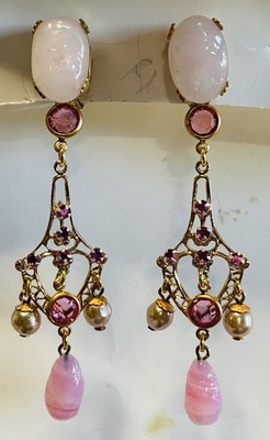 Vintage Miriam Haskell  Baroque  Art Glass  Rose pink Clip On Earrings