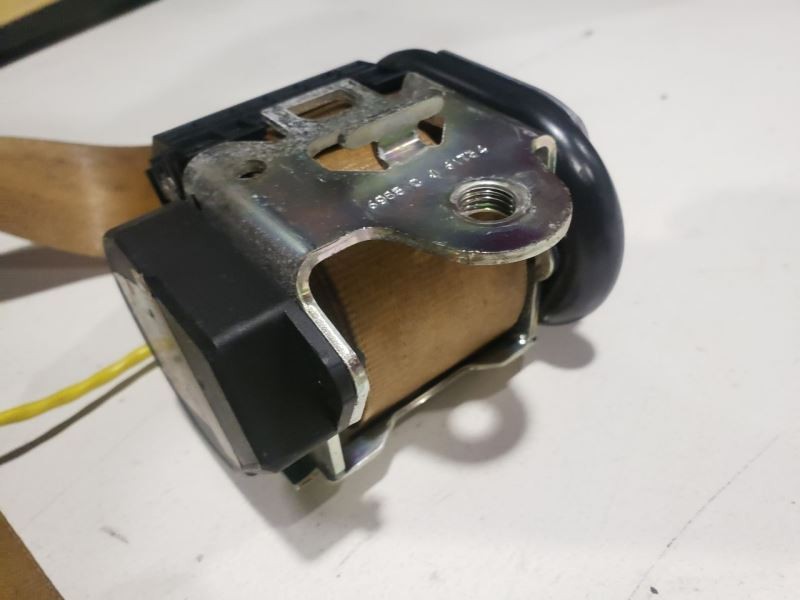 Bentley Continental Flying Spur 06-10 Right Front Seatbelt Retractor OEM 07 08