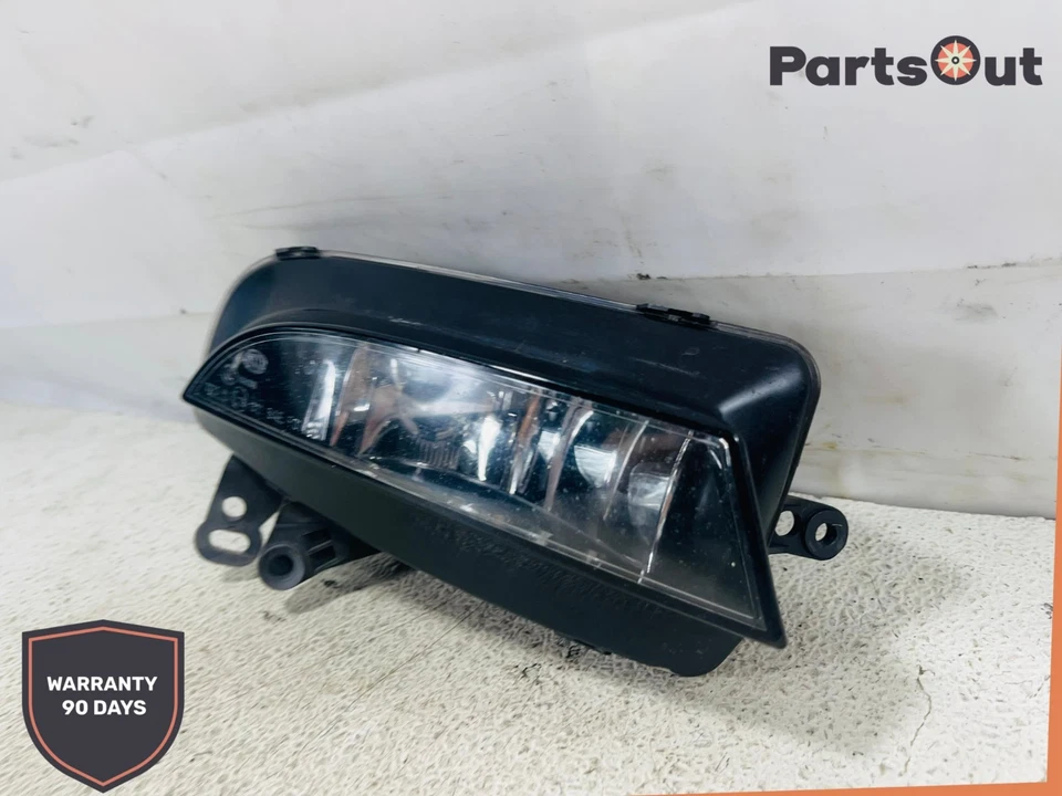 AUDI S5 2008-2017 CONVERTIBLE CONJUNTO DE FAROS ANTINIEBLA DELANTEROS DERECHOS OEM Foto 4 de 4