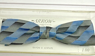 Vintage Mens Arrow Brand Bowtie Clip On Blue /Gray NOS - Image 1 of 4