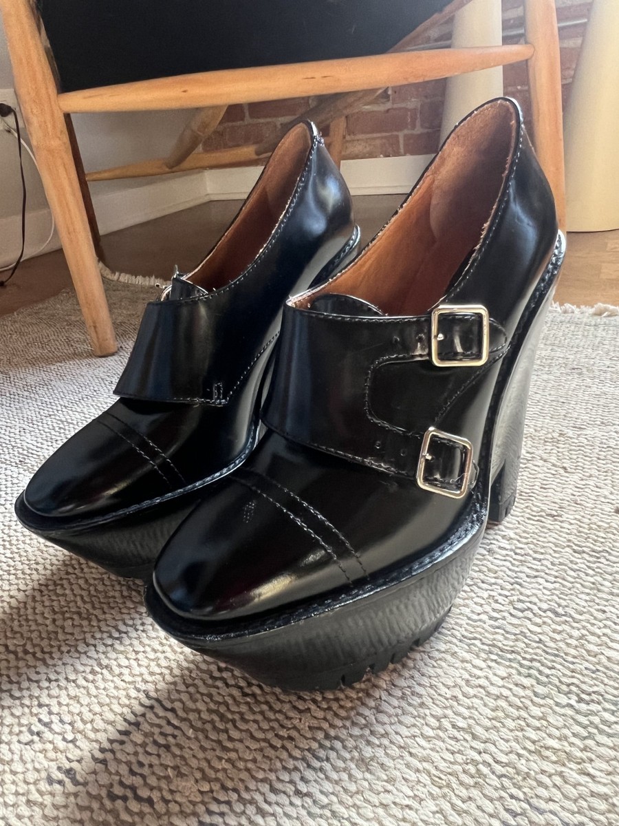 Burberry Prorsum Black Leather Platform Heels w/ Buckle | Chunky