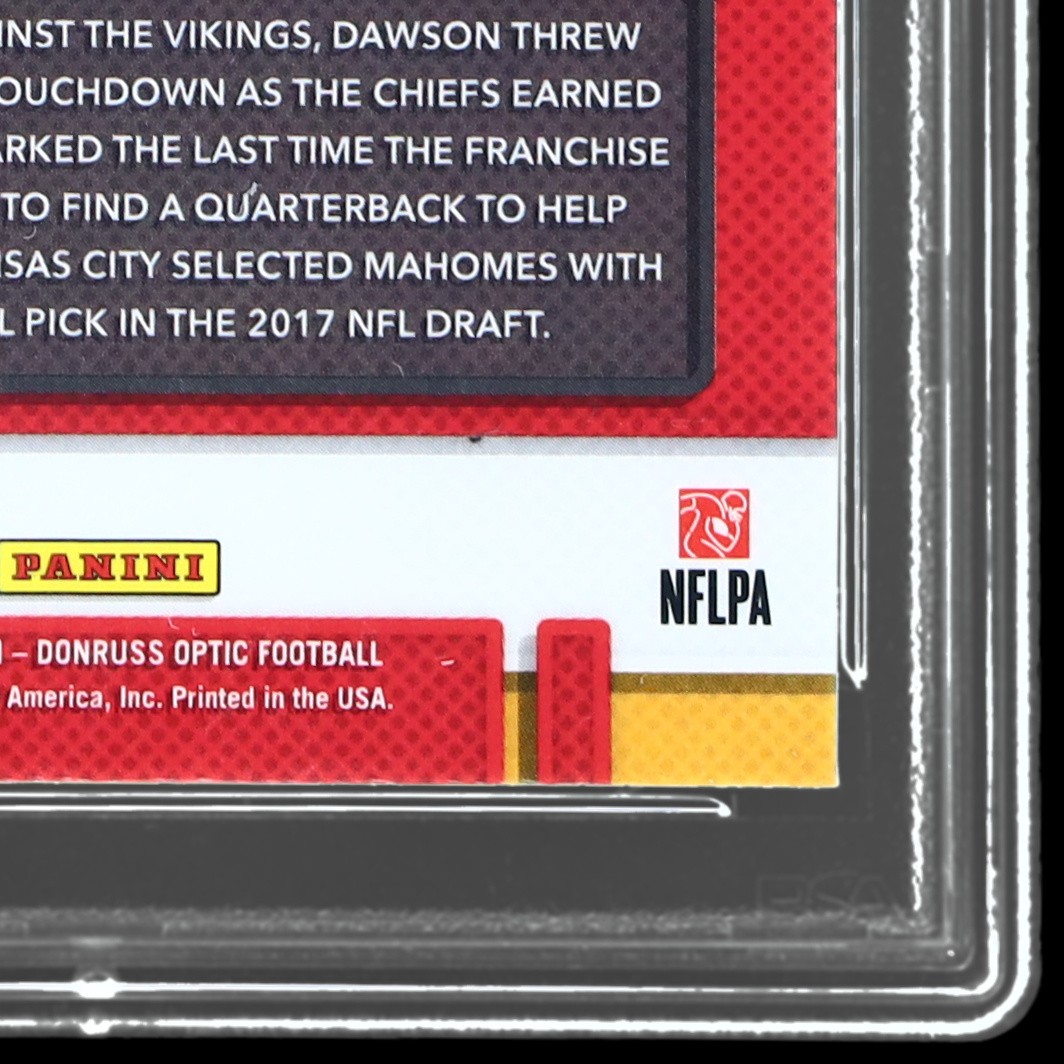 2017 Donruss Optic Len Dawson/Patrick Mahomes #20 PSA 8 RC Illusions Football II view 11