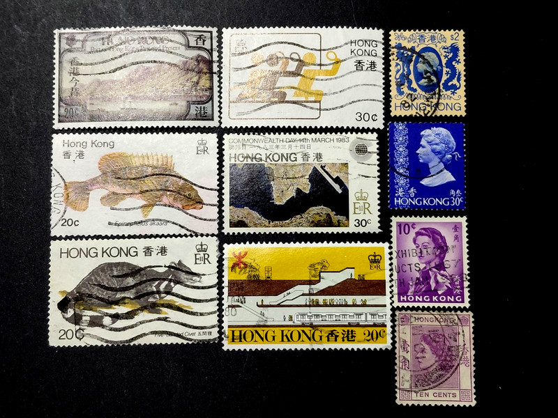 HONG KONG   10 USED  STAMPS  #2