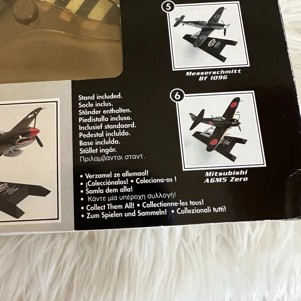 2002 Matchbox Collectibles Republic P-47D Thunderbolt New Old Stock - Image 4 of 4