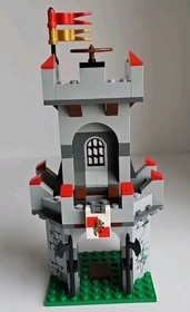 LEGO Castle Kingdoms Set 7948 Outpost Attack 100% Complete w/Box & Instructions