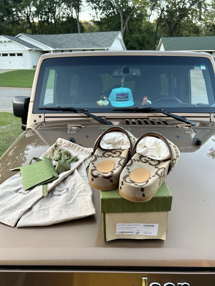 Gucci Slides para hombre Foto 2 de 4