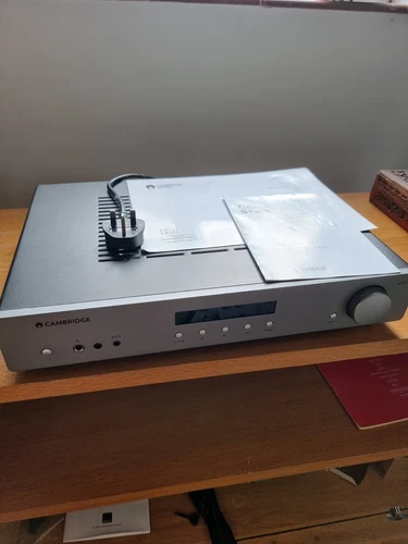 Cambridge AXA35 Amplifier