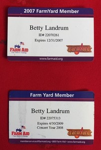 RARE ONLY ONES ON eBay.. Farm Aid 2007 and 2008 FARMYARD Membership Cards