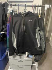 Size XL- Oakley Pullover Hoodie Black Limited Rare Reflective Logos