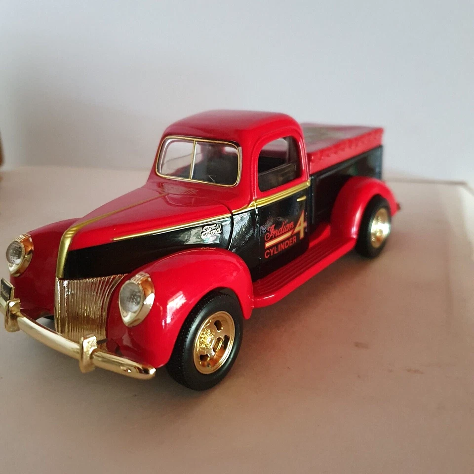 1940 Ford Pickup Ltd Edit Bank by Indian Motorcycles 4 Cylinder 1:25 Scale - Image 2 of 4