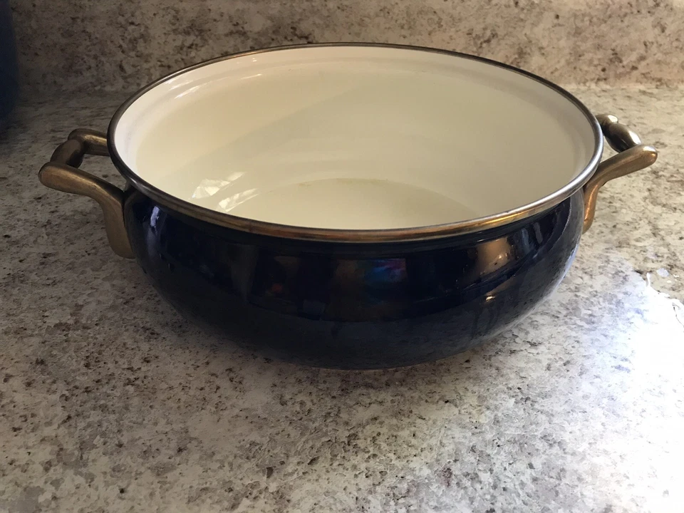 Horno Holandés Copco Sam Lebowitz Design 702 Olla 7 Qt Azul/Blanco Esmalte y Latón Foto 2 de 4