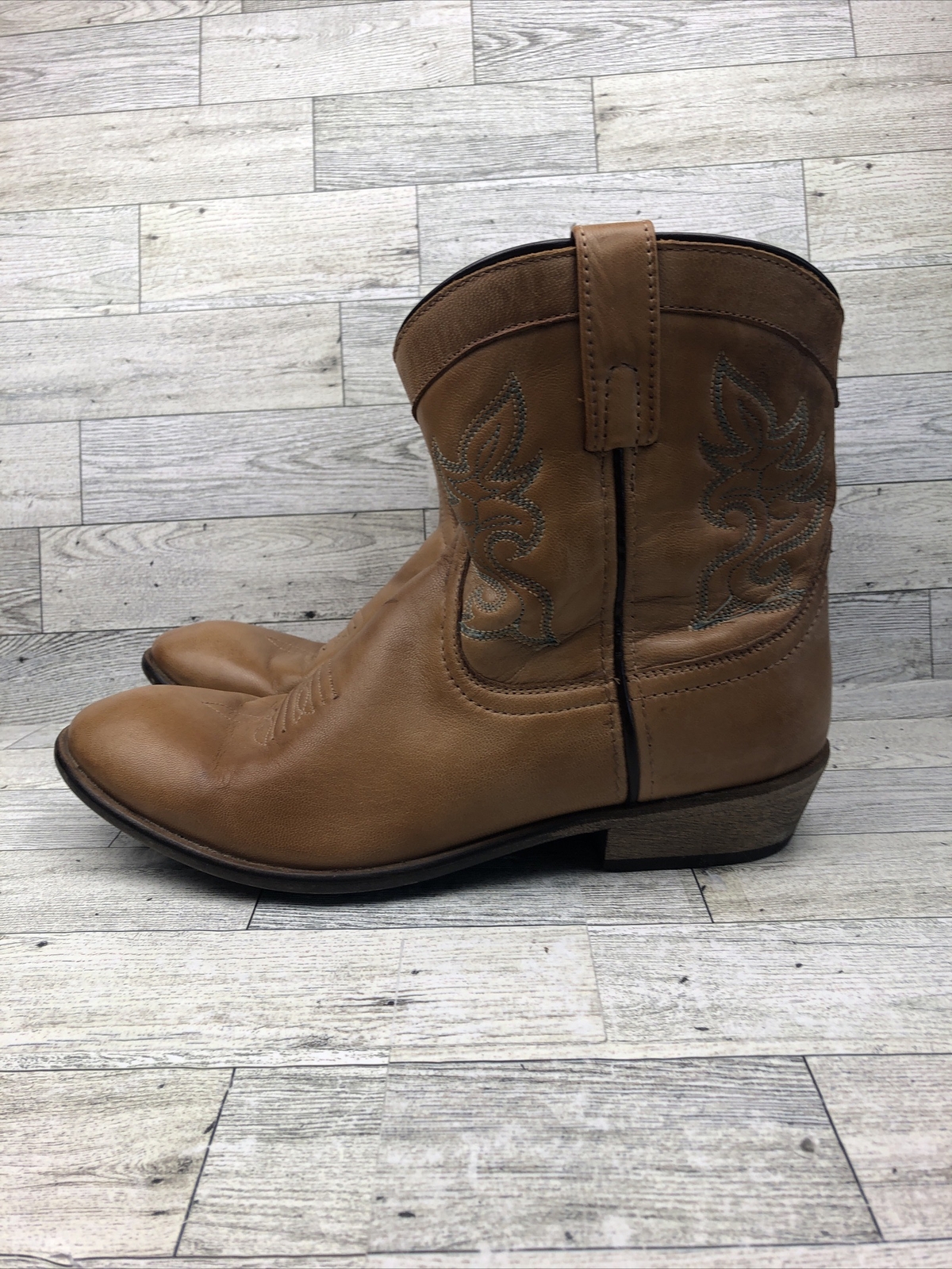 DINGO Women’s Cowboy Boots Willie Antique Tan Size 10 Gem