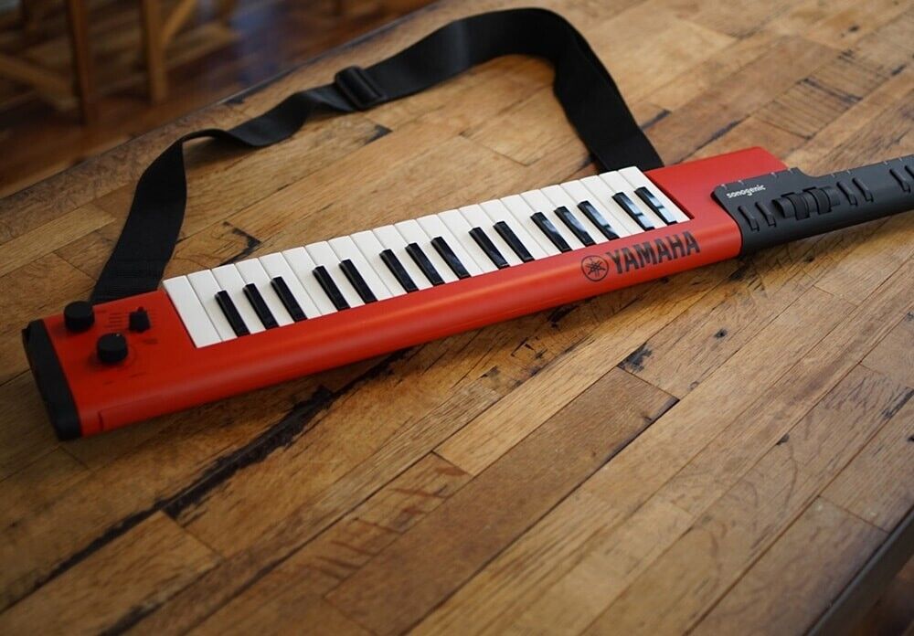 YAMAHA Sonogenic SHS-500 Red SHS-500RD 37-Key Shoulder Keytar SHS