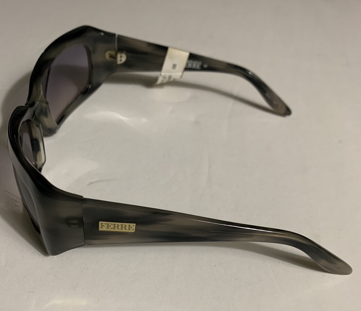 NEW Gianfranco Ferre Sunglasses Women display picture 1