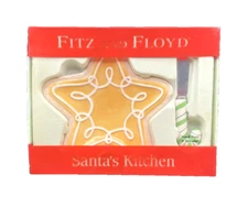Fitz and Floyd Santa's Kitchen Star Cookie Snack Plate and Candy Cane Spreader