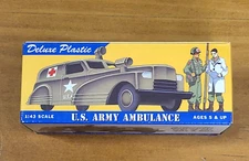 Vintage 40's American Dimestore 1:43 Deluxe Plastic U.S. Army Ambulance #20006