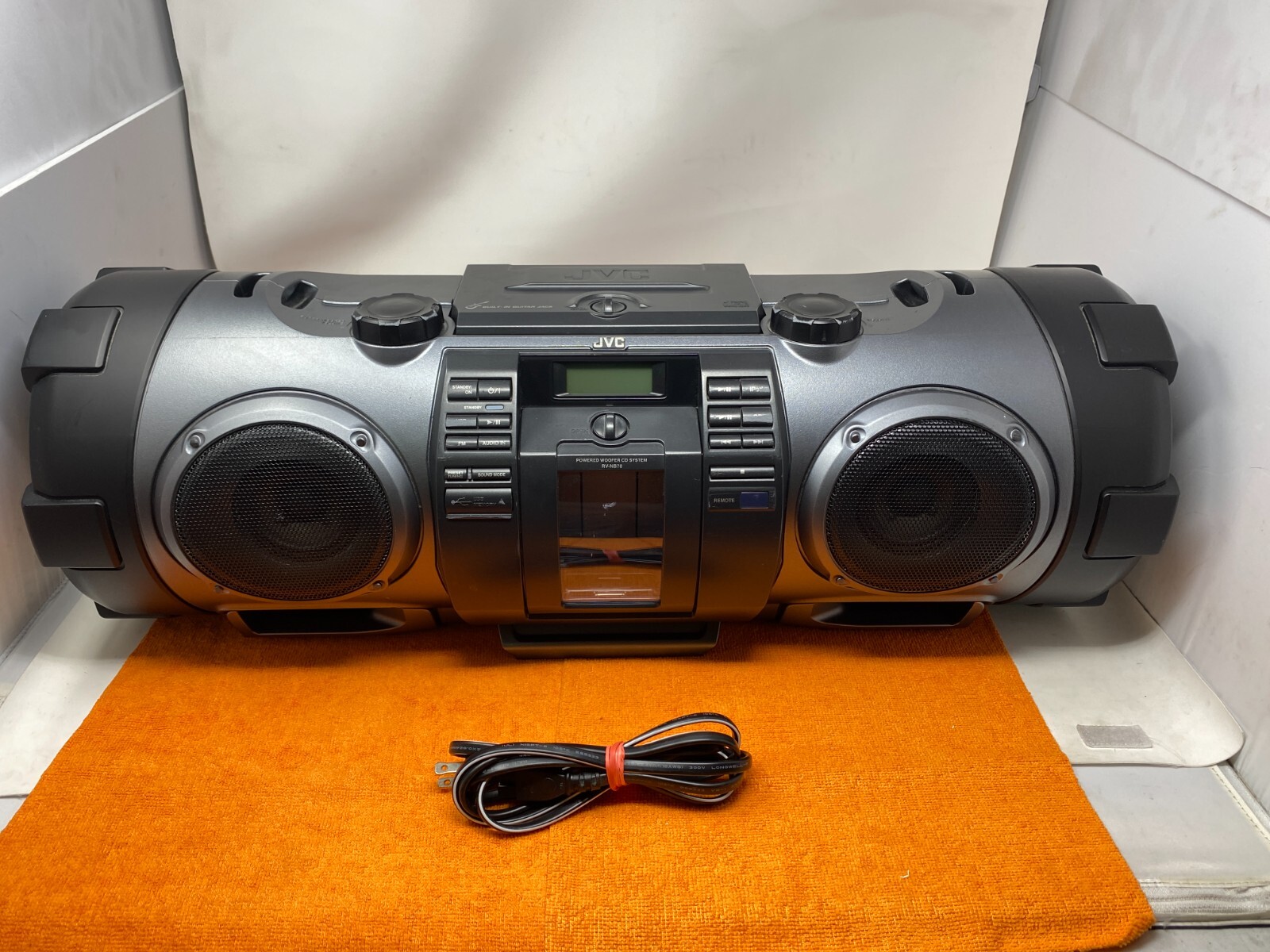 JVC RVNB70B "KABOOM" PORTABLE BOOM BOX (Black/Gray) * TESTED AND