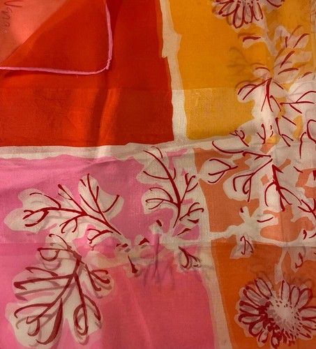 VERA -1960’s Lady Bug Designer Vintage Silk Wrap Scarf. 42 x 15. - Picture 2 of 5