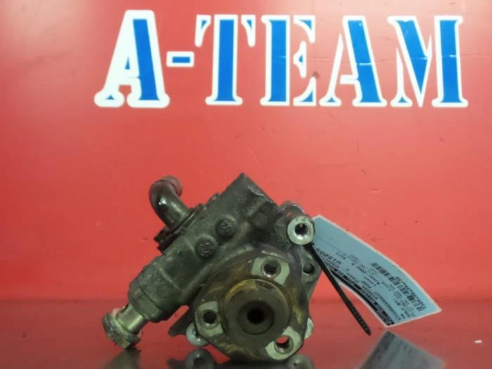 Servopompe VW Golf IV Variant 1J P5268270 - Photo 2/2