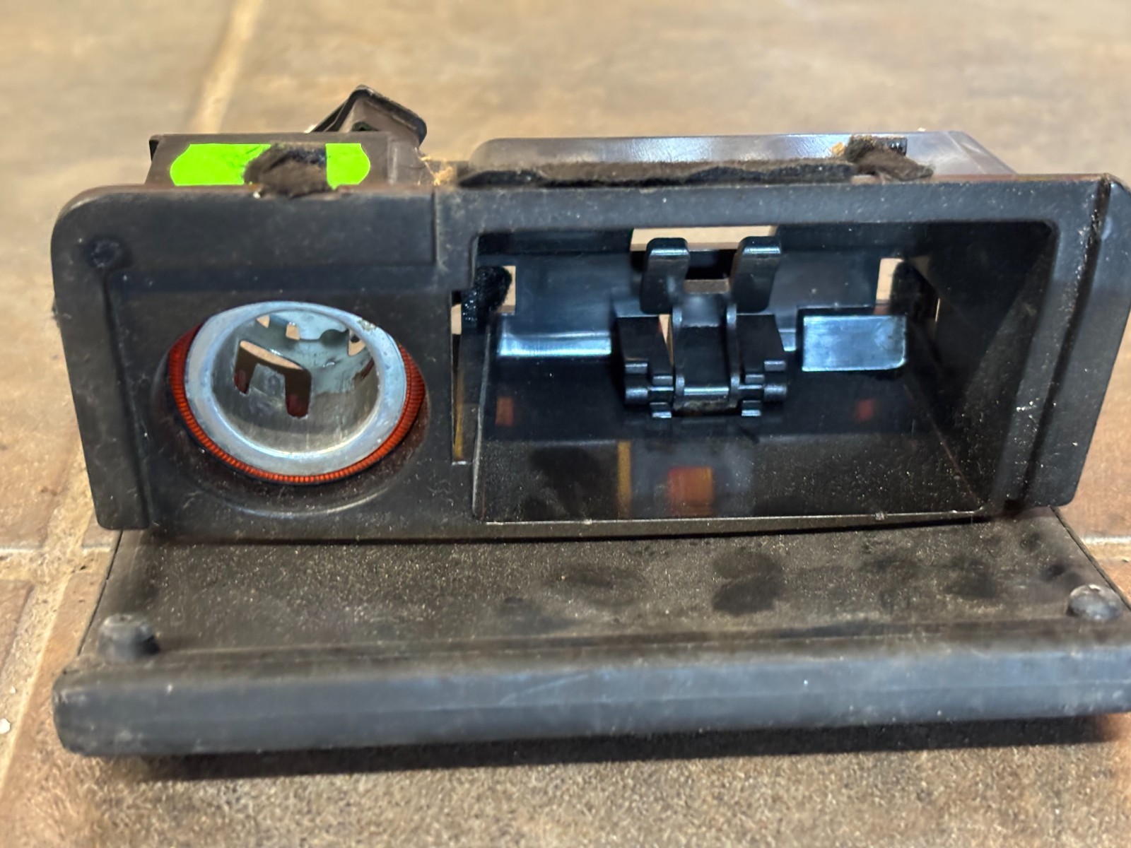 AUDI R8 ASH TREY OEM 420 857 950 4PK