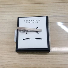 PERRY ELLIS PORTFOLIO Mens Silver Tie Bar Clip