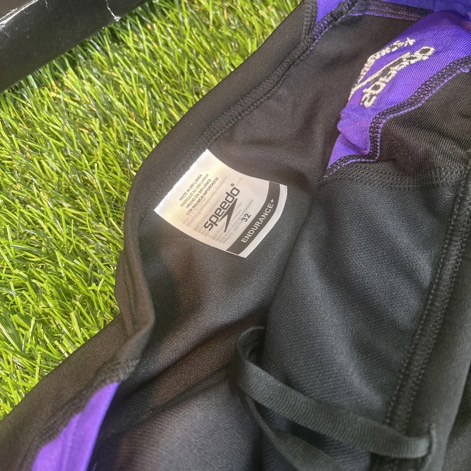 Calzoncillo de natación competitivo Speedo para hombre talla mediana púrpura negro nuevo con etiquetas caja abierta  Foto 3 de 4