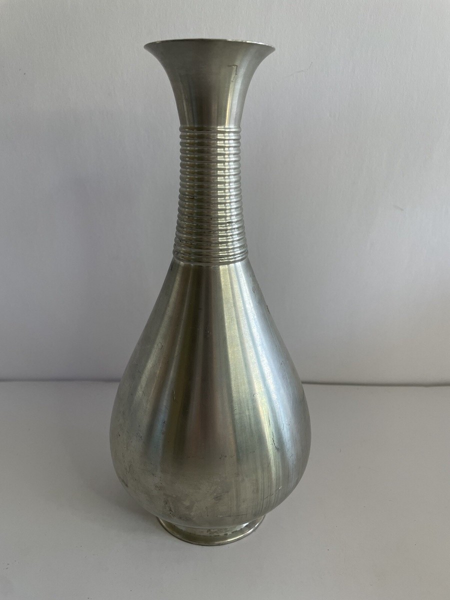 Vintage Royal Selangor 97% Pewter Vase 10” Tall Ringed Neck