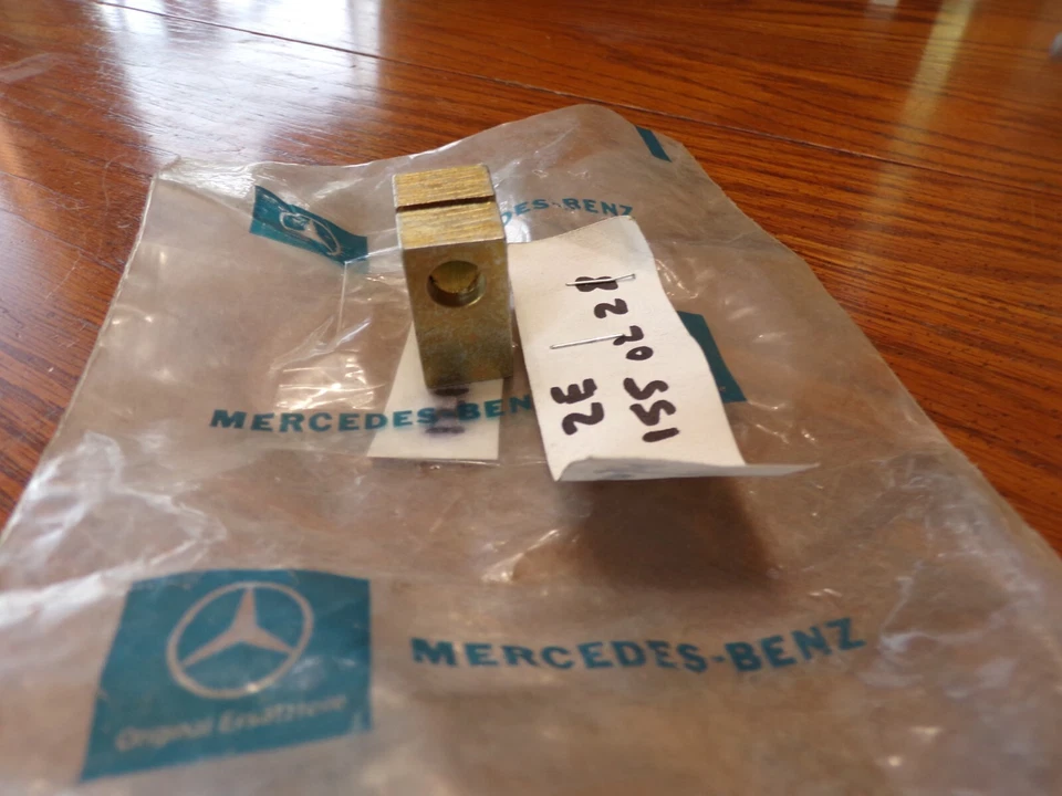 Abrazadera de generador/alternador/ajuste/bloqueo 190SL, 250SL Mercedes #1211550228 OE Foto 3 de 4