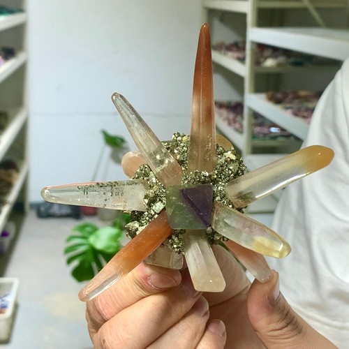 183G Coexistence of natural quartz and pyrite fluorite crystal clusters - Picture 8 of 9