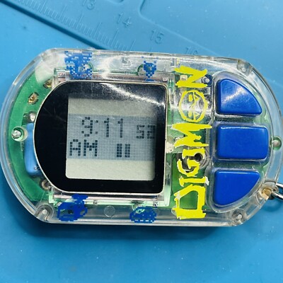 Digimon Version 7 V-Pet Boxed Pendulum Circle 2003 Ver.7 Digivice