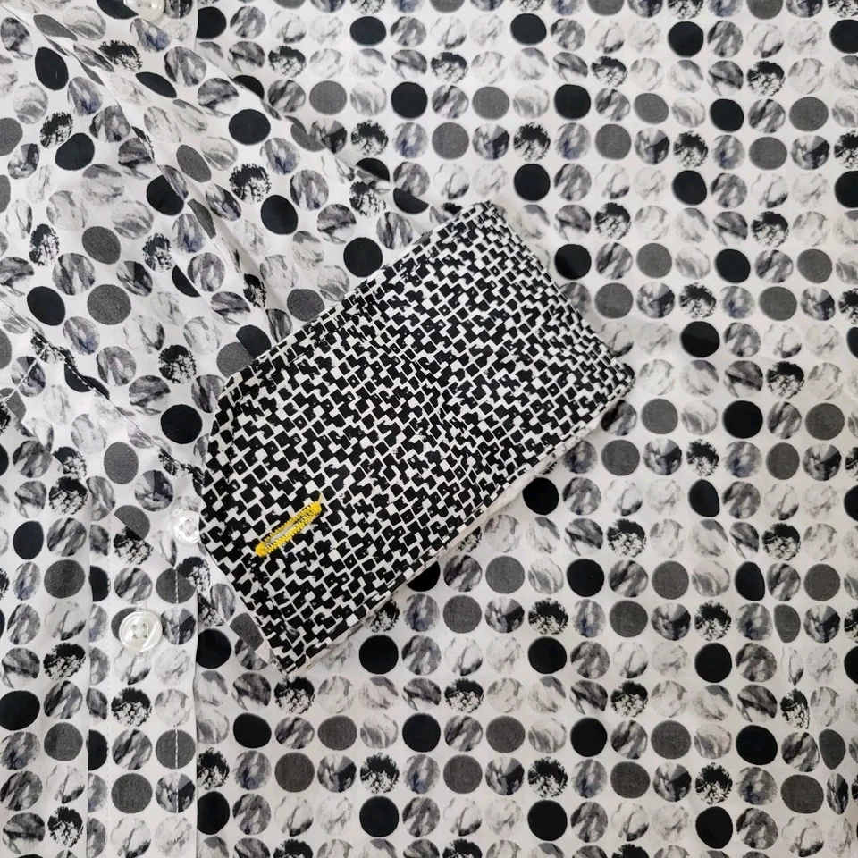 Camisa masculina manga comprida INSERCH ICON L geométrica algodão com botões em excelente estado usado - Imagem 4 de 4