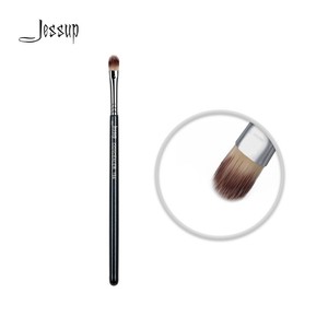 best concealer blending brush