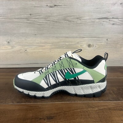 Nike Air Humara QS Oil Green Mens size 10 Malachite Phantom Light